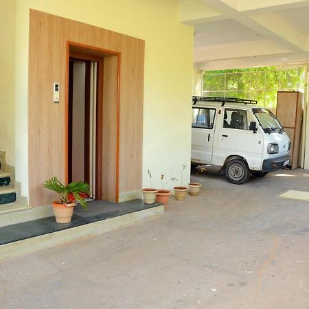 Hari Iyer Residency Hotell Tiruchchendūr Eksteriør bilde